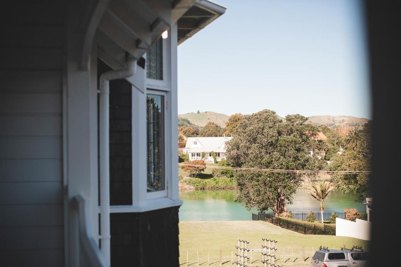 ギズボーン Cedar House Bed & Breakfast エクステリア 写真